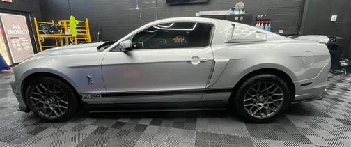 2014 Ford Mustang V6