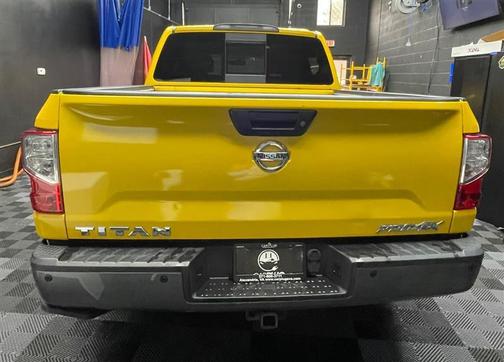 2017 Nissan Titan PRO-4X