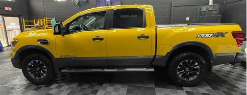 2017 Nissan Titan PRO-4X