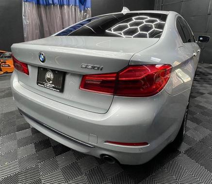2018 BMW 530 i