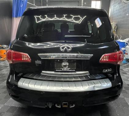 2017 INFINITI QX80 Base