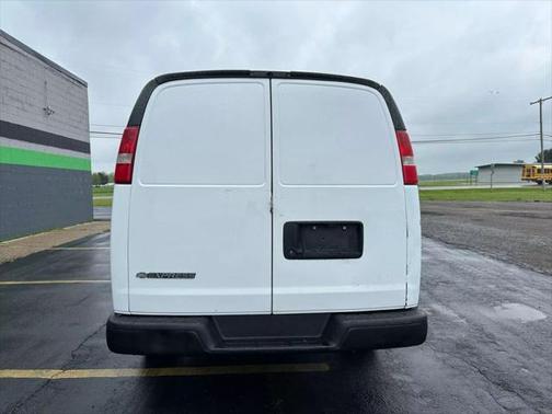 2017 Chevrolet Express 2500 Work Van