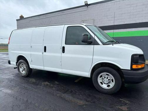 2017 Chevrolet Express 2500 Work Van