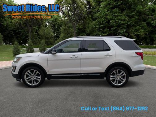 White 2016 Ford Explorer XLT