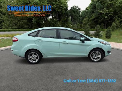 2017 Ford Fiesta SE