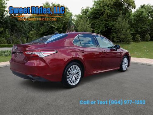 2020 Toyota Camry XLE