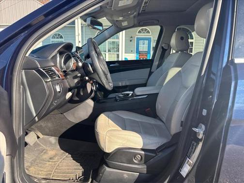 2017 Mercedes-Benz GLS 450 4MATIC