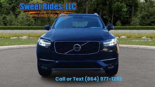 2017 Volvo XC90 T6 Momentum
