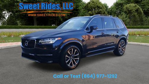 2017 Volvo XC90 T6 Momentum