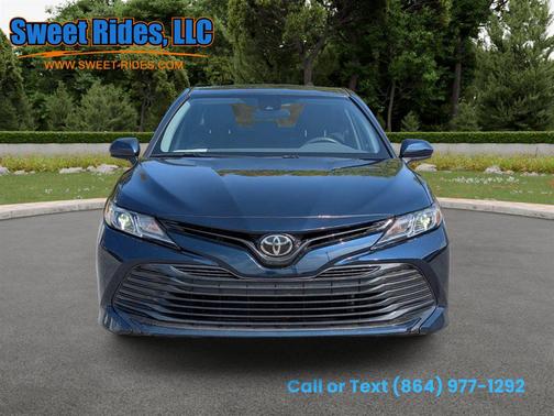 Blue 2019 Toyota Camry LE