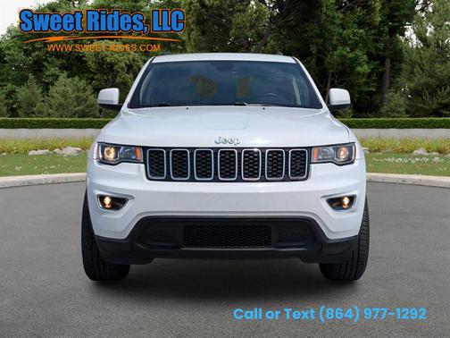 White 2017 Jeep Grand Cherokee Laredo