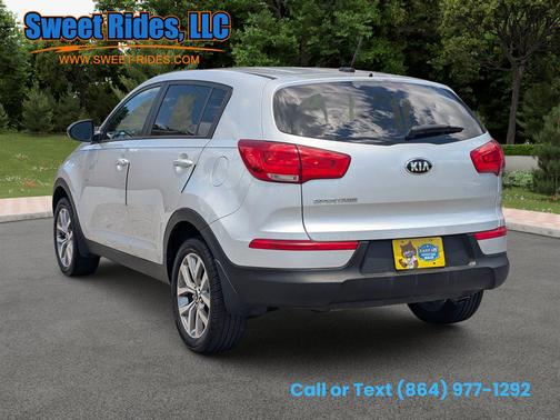 Grey 2015 Kia Sportage LX