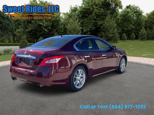 2010 Nissan Maxima SV