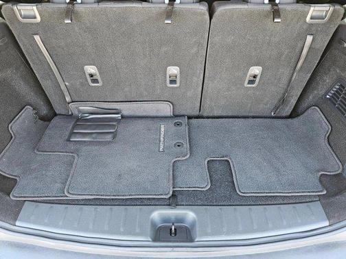 Glacier White 2025 Nissan Pathfinder SV FWD