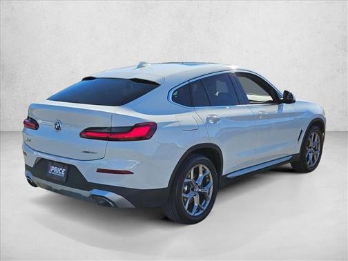 2022 BMW X4 xDrive30i
