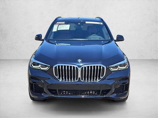 Carbon Black Metallic 2023 BMW X5 xDrive40i