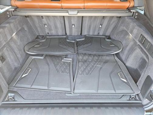 Carbon Black Metallic 2023 BMW X5 xDrive40i