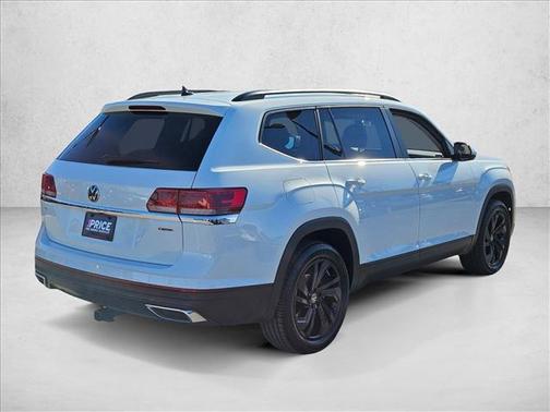 2022 Volkswagen Atlas 2.0T SE w/Technology 4MOTION