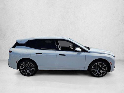 Alpine White 2026 BMW iX xDrive45