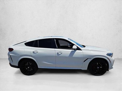 Alpine White 2021 BMW X6 xDrive40i