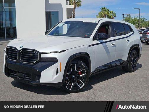 Mineral White Metallic 2023 BMW XM Sports Activity Vehicle