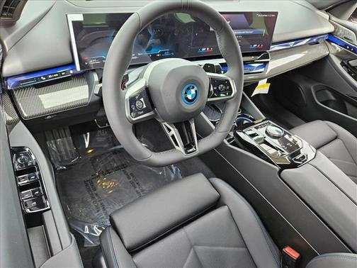 2026 BMW 550e xDrive