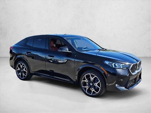 Black Sapphire Metallic 2025 BMW X2 xDrive28i