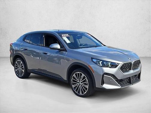 Skyscraper Grey Metallic 2026 BMW X2 xDrive28i