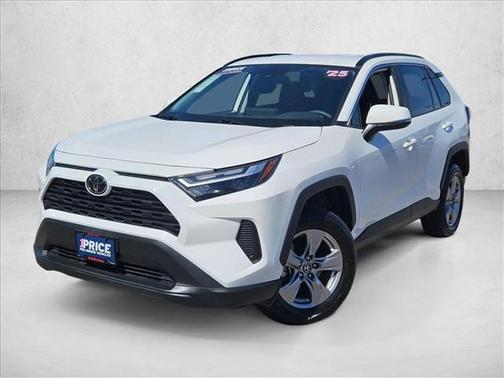 Ice Cap 2025 Toyota RAV4 XLE