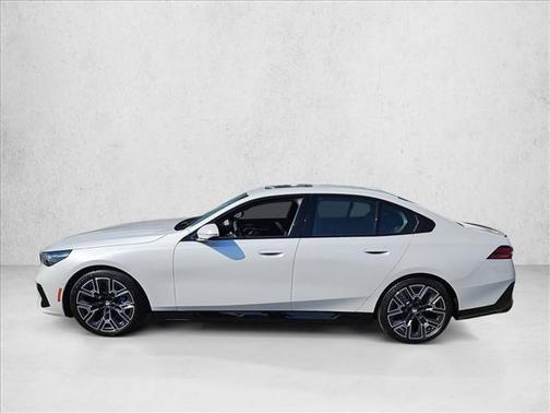 Mineral White Metallic 2027 BMW 530 i