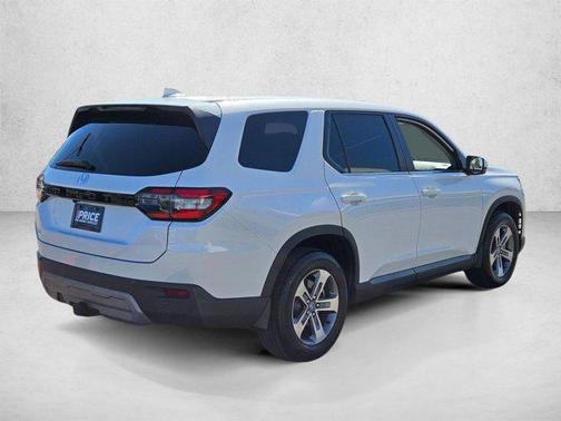 Platinum White Pea 2025 Honda Pilot EX-L