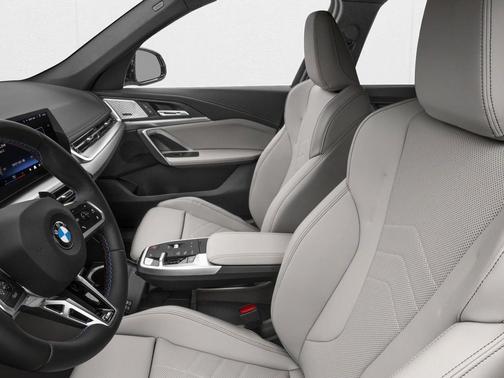 Black Sapphire Metallic 2026 BMW X1 M35i