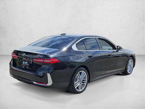 Black Sapphire Metallic 2024 BMW 530 530i