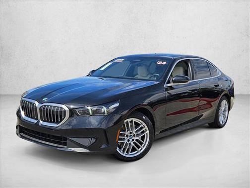 Black Sapphire Metallic 2024 BMW 530 530i