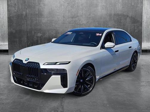 2024 BMW 740 i