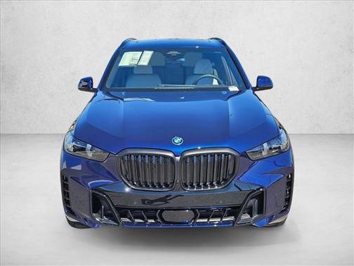 Tanzanite Blue II Metallic 2026 BMW X5 PHEV xDrive50e
