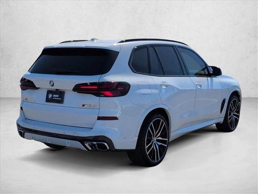 2025 BMW X5 M60i