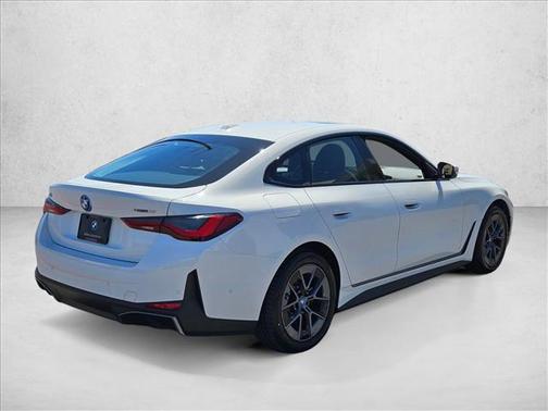 Alpine White 2023 BMW i4 Gran Coupe eDrive35