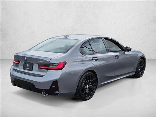 Skyscraper Grey Metallic 2026 BMW 330 330i