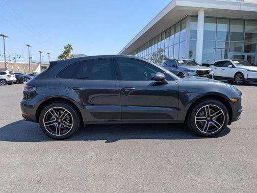 2020 Porsche Macan Base