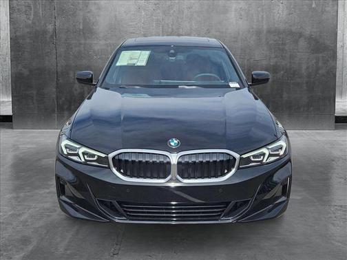 2025 BMW 330 i