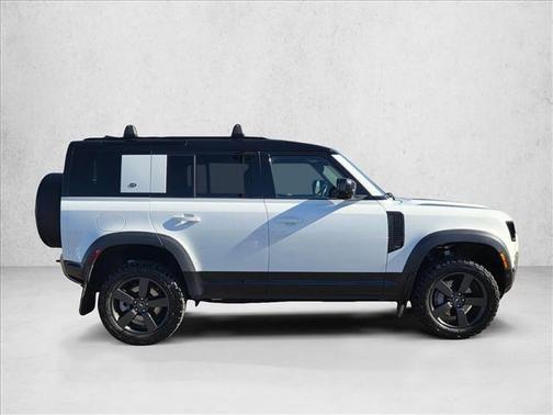 2023 Land Rover Defender 110 X-Dynamic SE