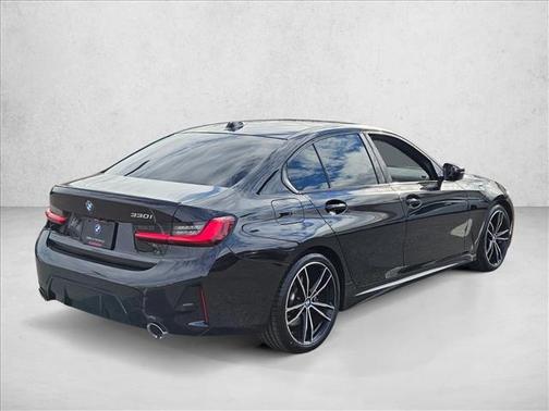 2023 BMW 330 330i