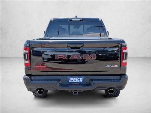 Diamond Black Crystal Pearlcoat 2022 RAM 1500 Rebel