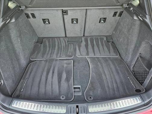 2021 Porsche Macan S