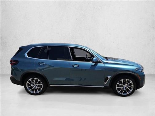 Blue Ridge Mountain Metallic 2025 BMW X5 xDrive40i