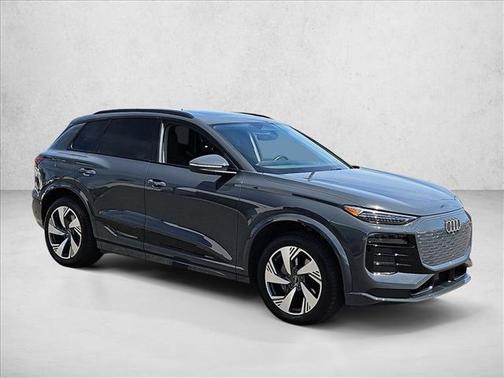Manhattan Gray Metallic 2025 Audi Q6 e-tron Premium Plus quattro