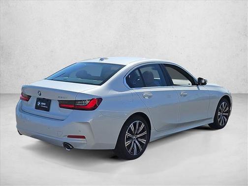 Mineral White Metallic 2026 BMW 330 330i