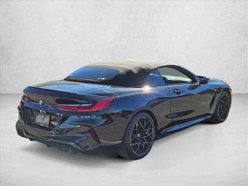 2022 BMW M8 Competition