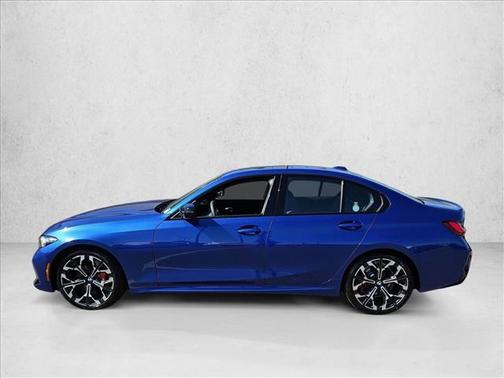 Portimao Blue Metallic 2026 BMW 330 330i